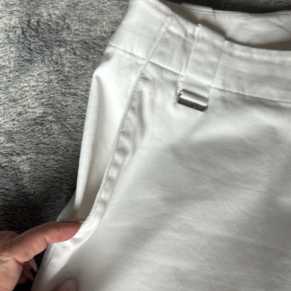 Lauren-Ralph Lauren Active Chino Cropped Pants in White Size 10 EUC - Picture 3 of 7